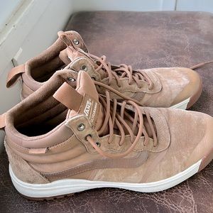 Vans Ultrarange HI DL MTE WATER RESISTANT Chipmunk Marshmallow Mens 10 WornTwice